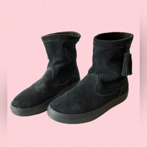 CROCS Black Leather Booties